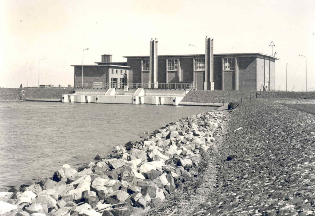 Koers en lange adem gewenst bij het Zuiderzeeproject: naar een integrale, kennisgestuurdeontwikkeling